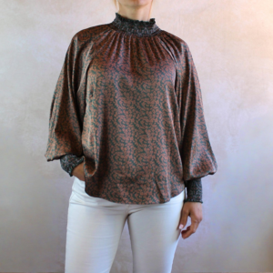 Blusa cuello fruncido