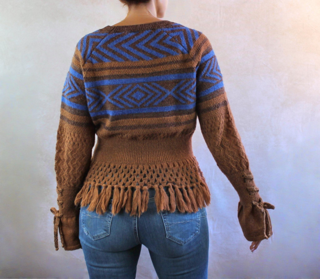 AMOSA-JERSEY-AZUL-3_EDITADA_LUZ-fotor-20251130134248