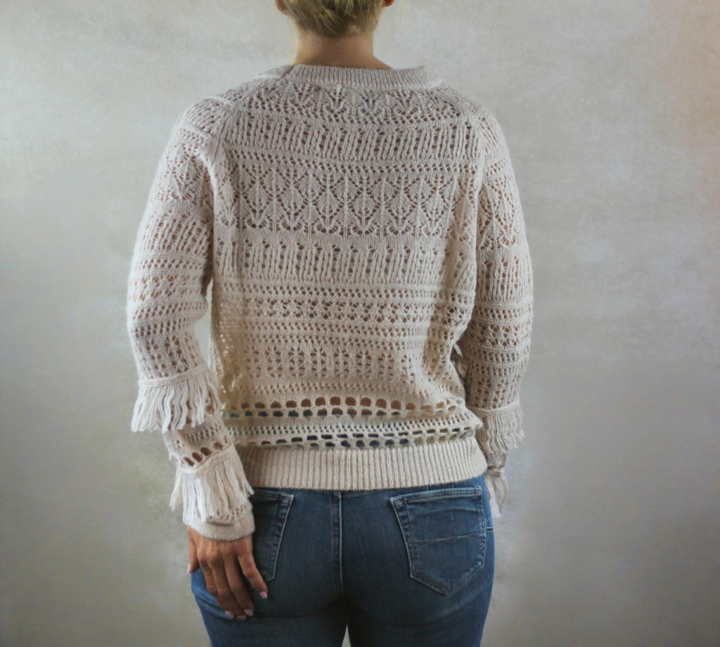 AMOSA-SUETER-FLECOS-CALADO-2-fotor-20251130142515