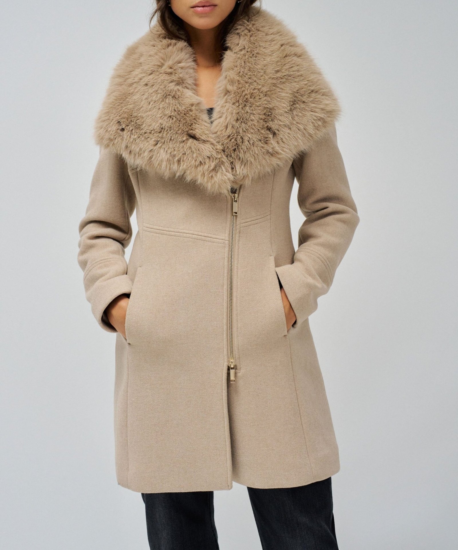 Abrigo de paño Grace con pelo