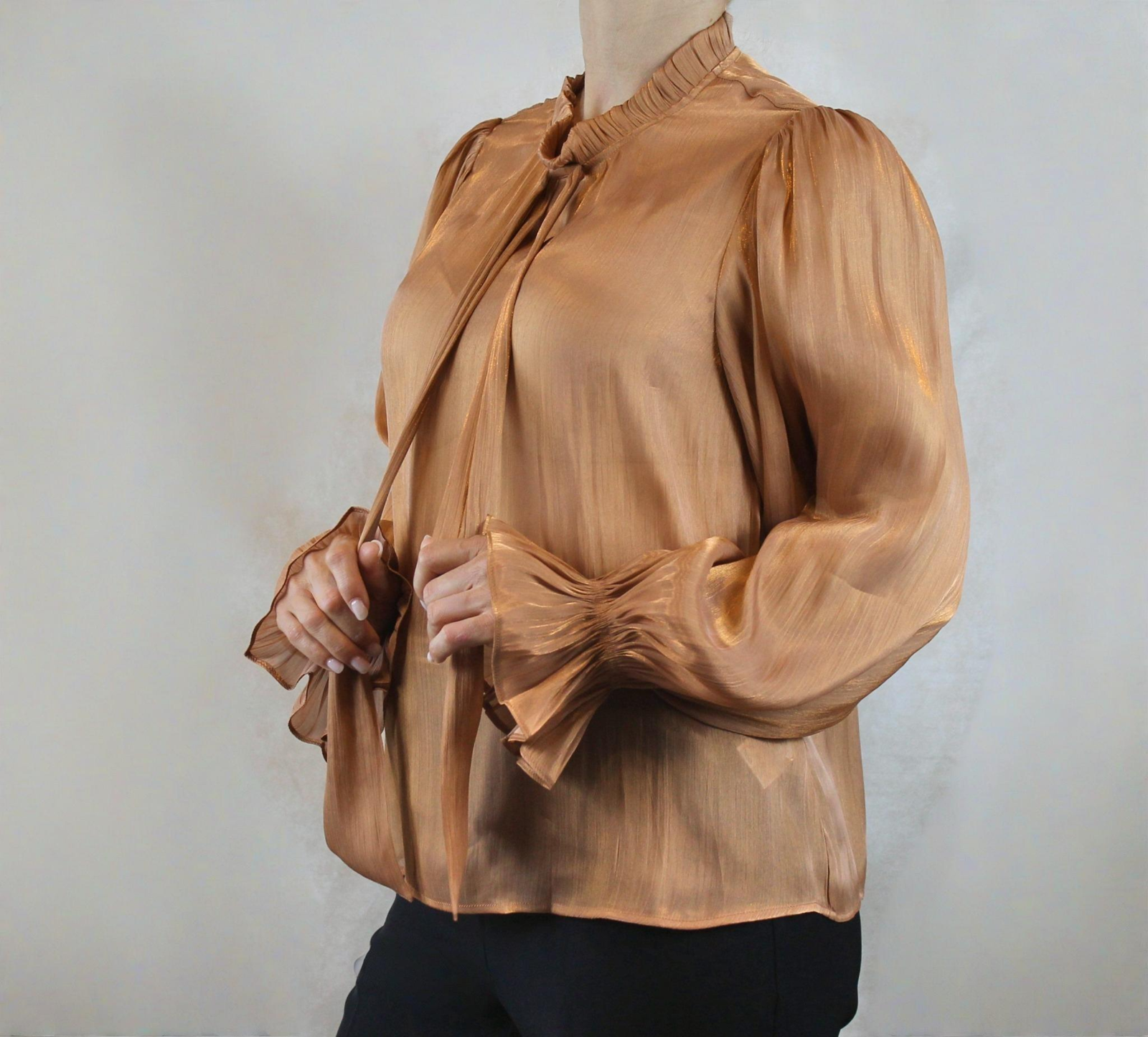 Blusa satinada de manga larga - Imagen 3