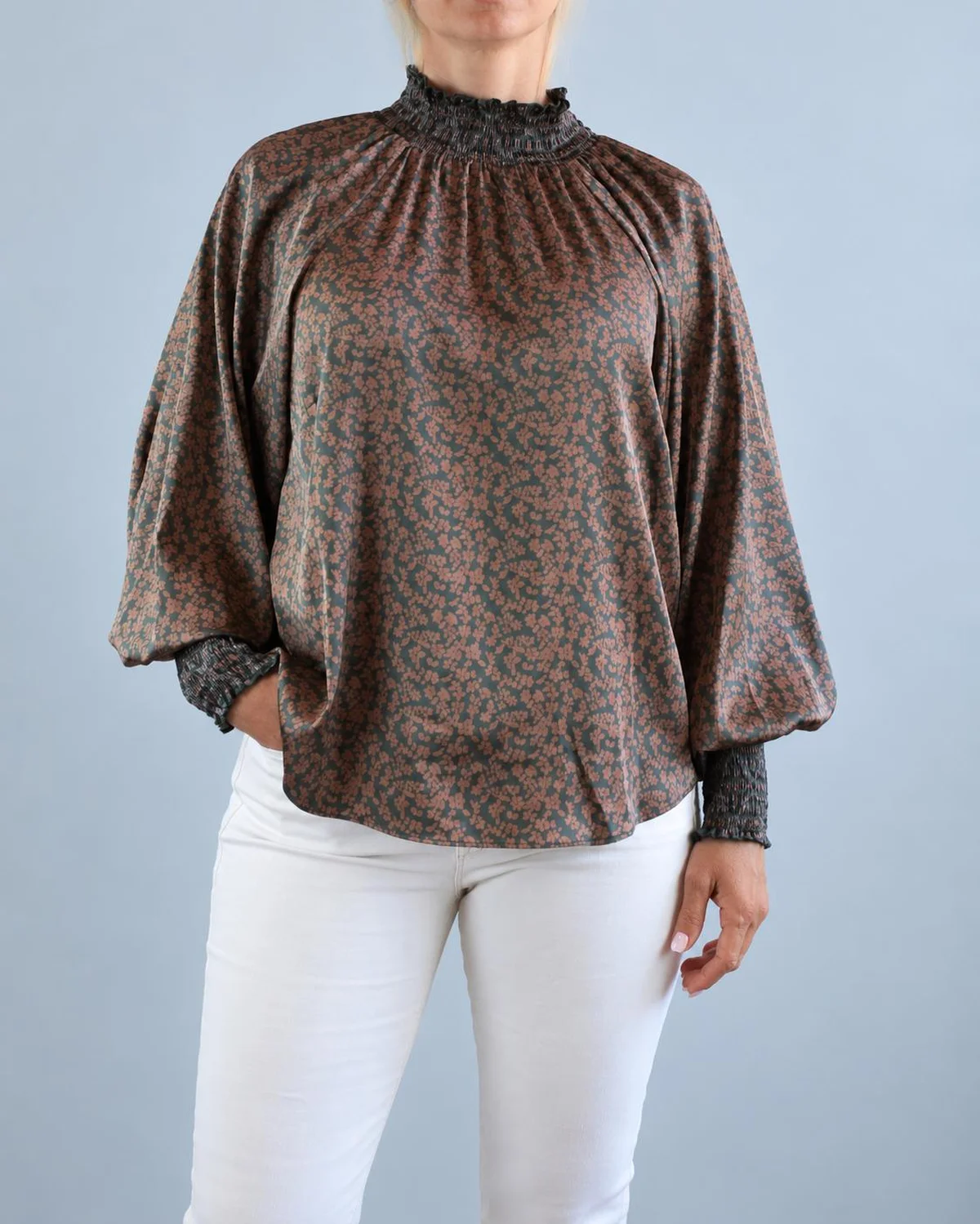 Blusa cuello fruncido