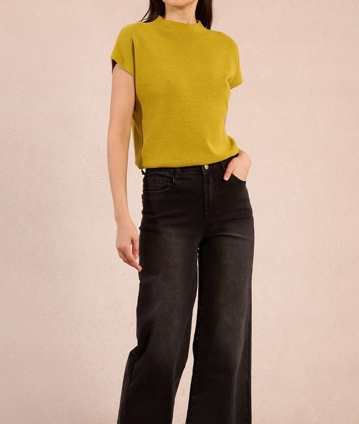 jersey-de-manga-corta-cuello-alto-l4