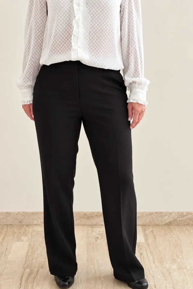 Pantalón recto tobillero